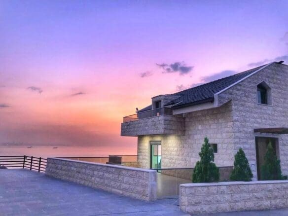lebanon.rental 308648327 766515567769759 4061993956039181435 n