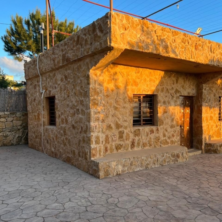 Familia 1 Bdr Guesthouse in Kfarmatta, Aley