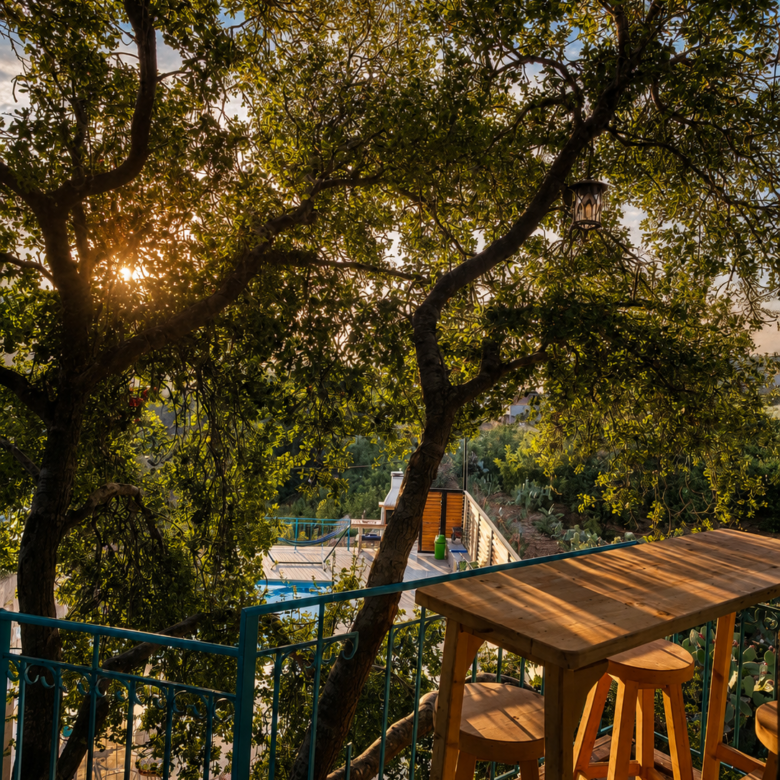 3 Bedroom Guesthouse, Sghar Batroun