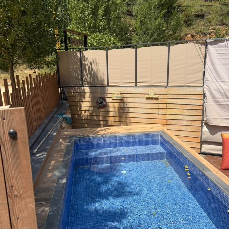 Mountain & Pool Chalet – Hrajel Faraya