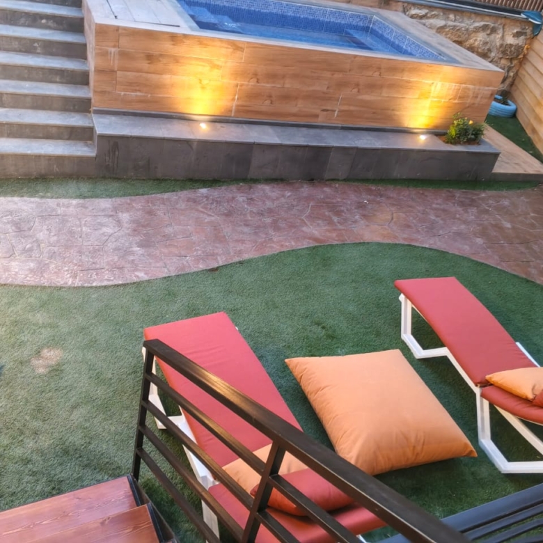 Mountain & Pool Chalet – Hrajel Faraya