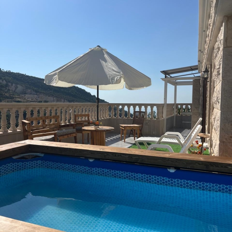 Private Pool Apartment for 6 Guests – Lebanon