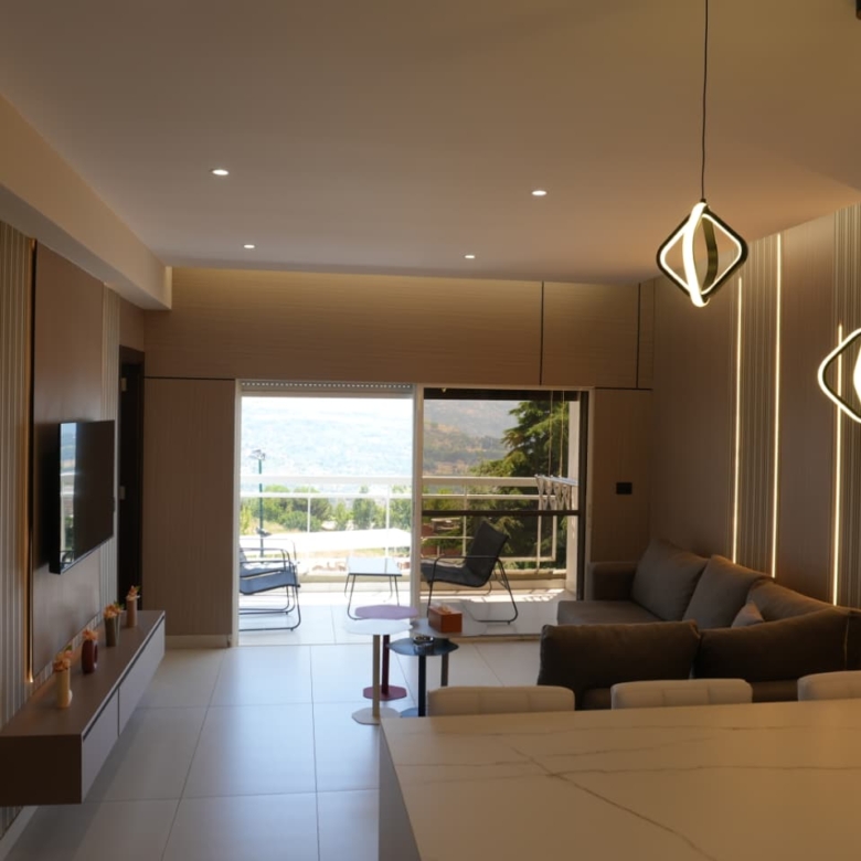Renovated 2-Bedroom Chalet with Resort Access – Ehden, Lebanon