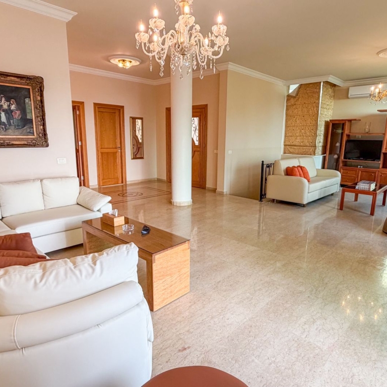 2-Bedroom Stay in the Heart of Batroun