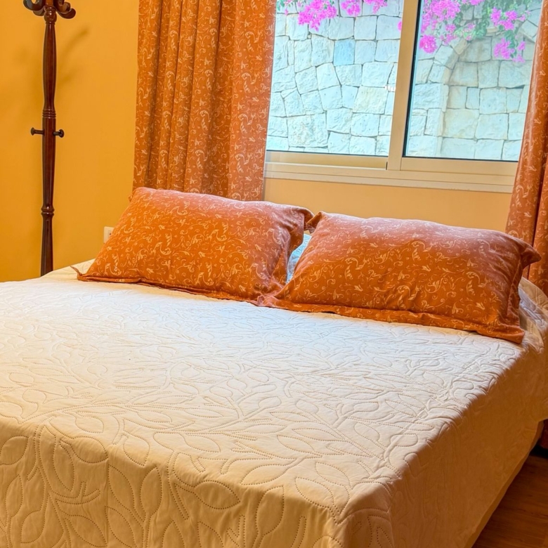 2-Bedroom Stay in the Heart of Batroun